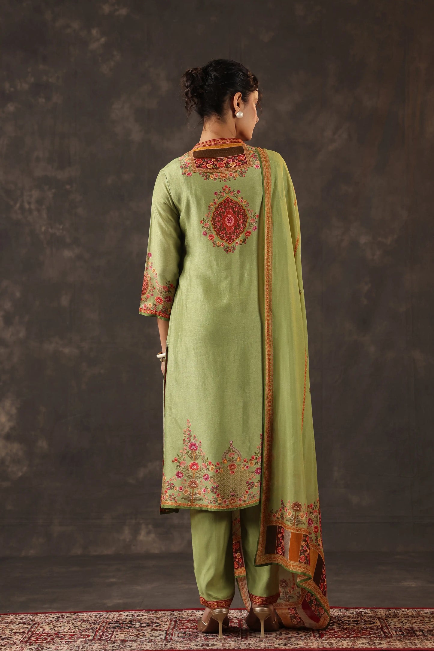 Traditional Suit Set