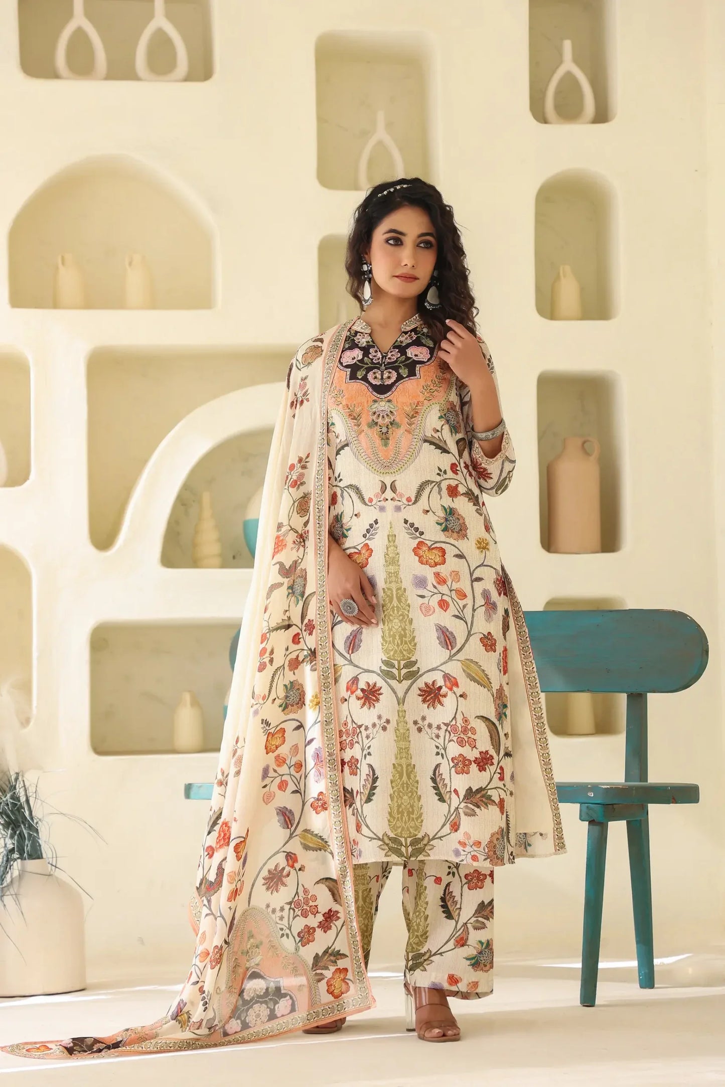 Traditional Print Straight Kurti with Pant and Printed Dupatta