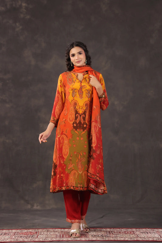 Three Piece Ethnic Kurti with highlight