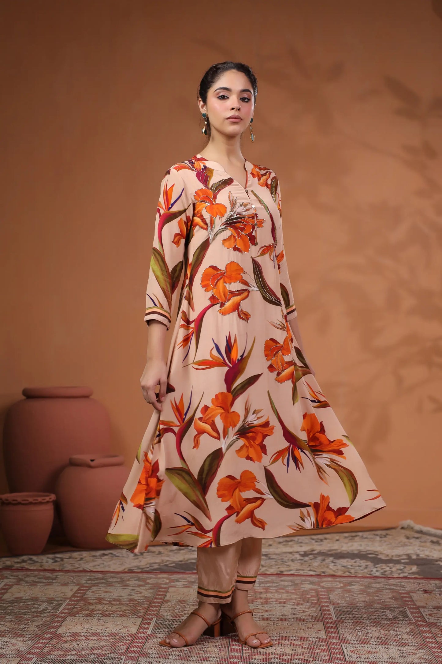Floral Printed Embellished Kurta Pant