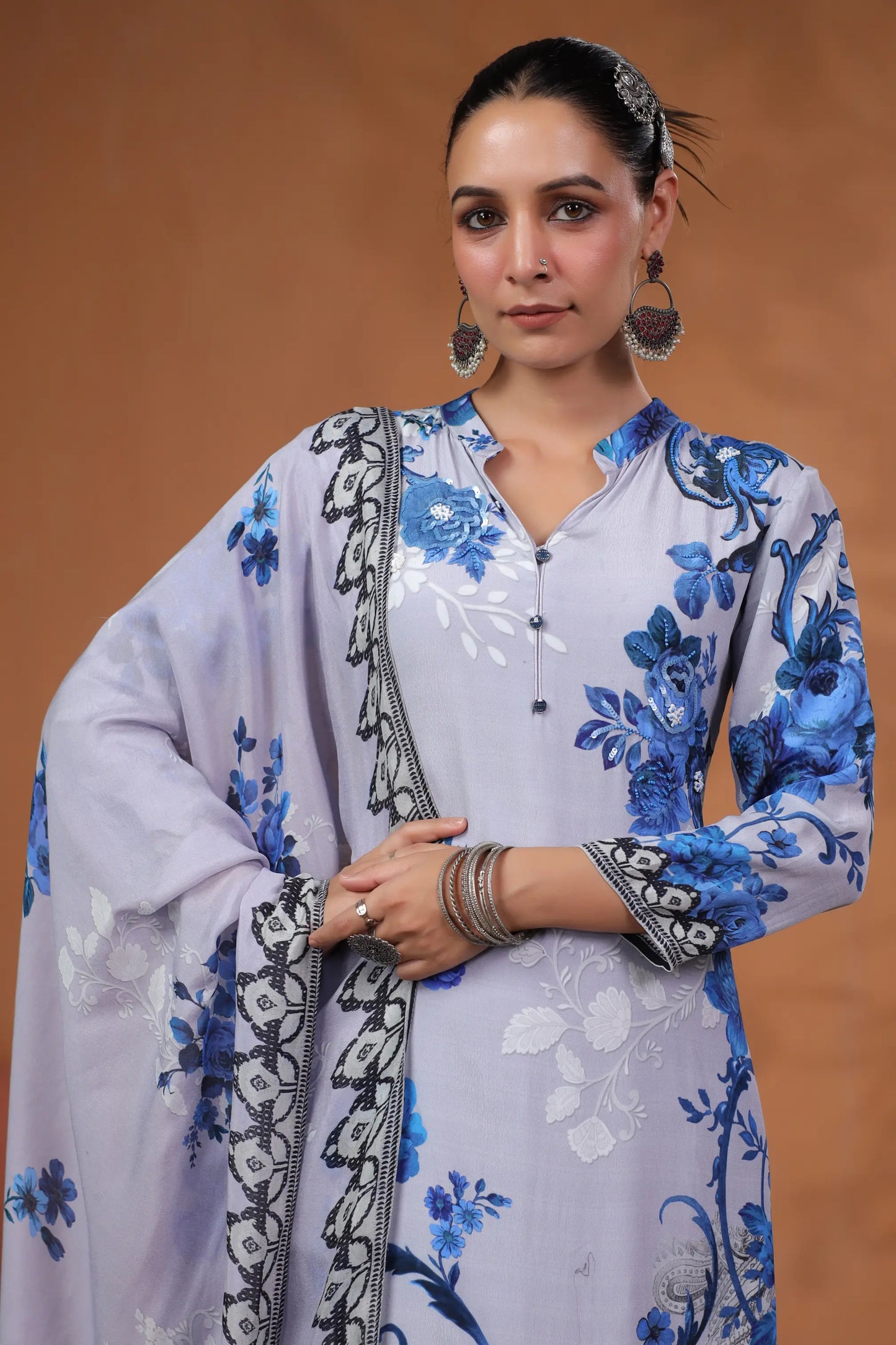 Floral Print Straight Kurti with Pant and Printed dupatta
