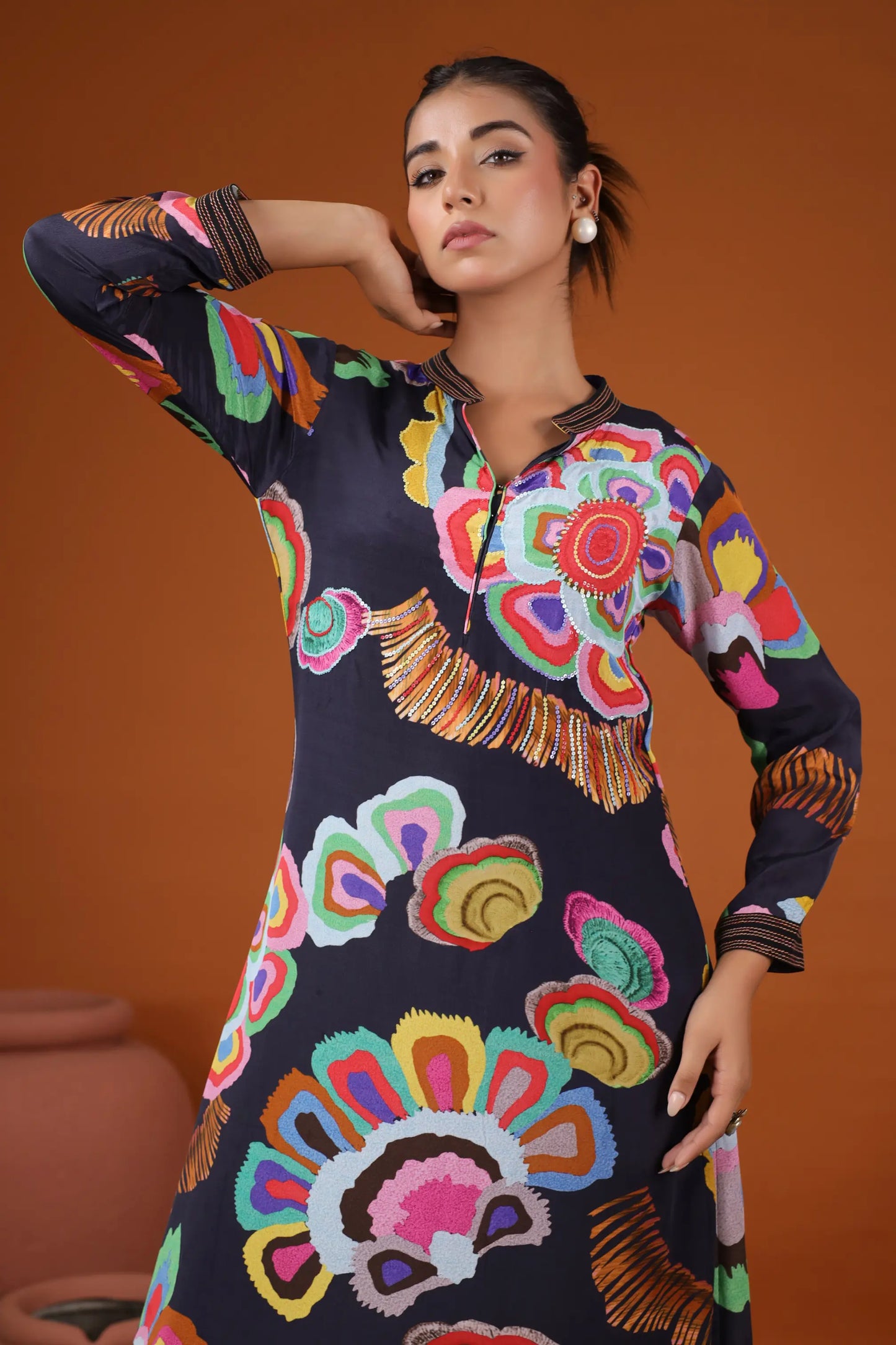 Abstract Floral Print Straight Kurti with Pant