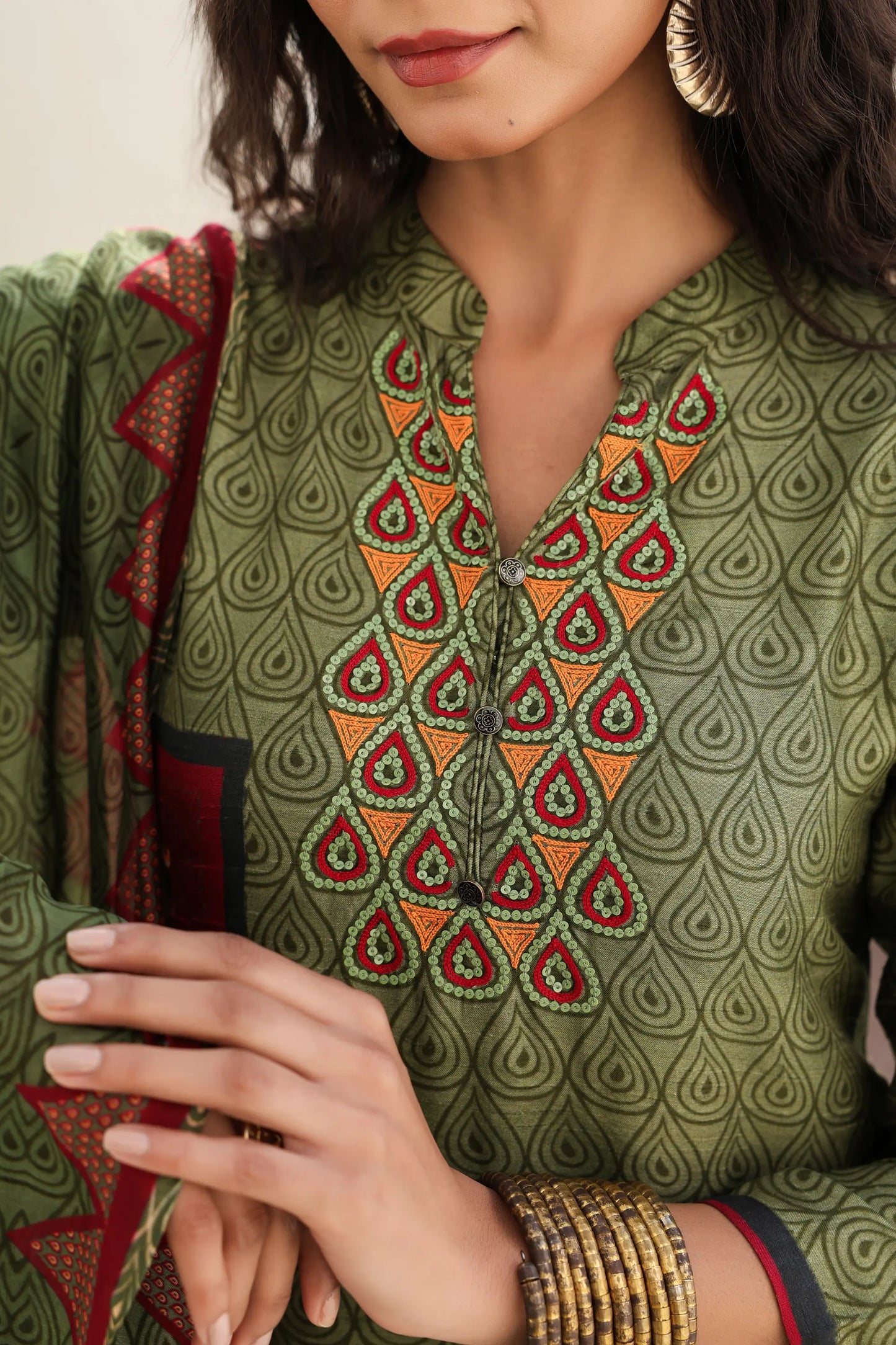 Traditional Print Straight Kurti with Pant and Printed Dupatta