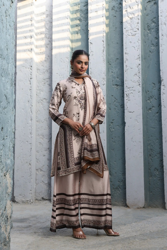 Printed Kurta with Flare Pant with light Embellish