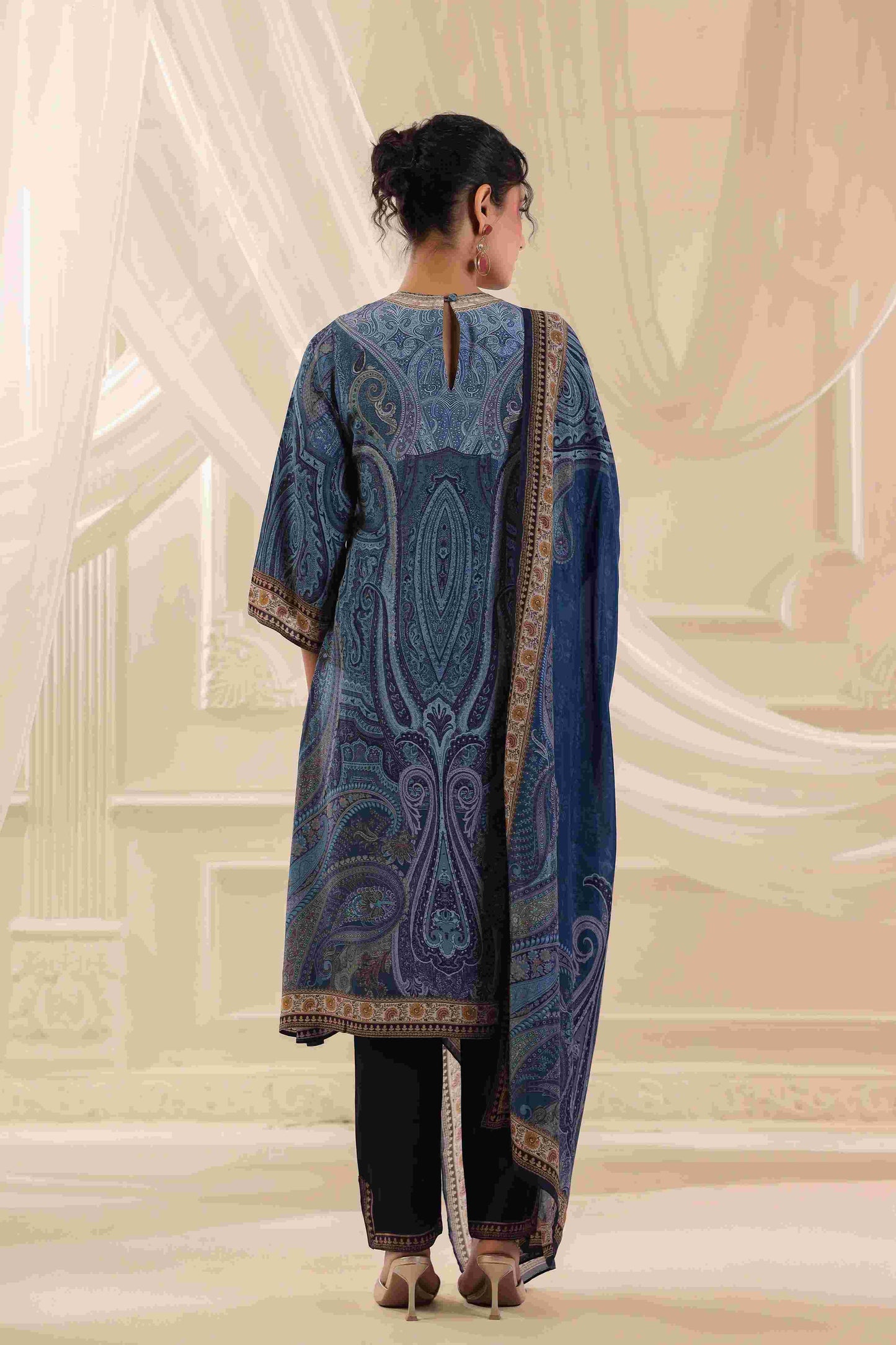 Traditional Suit Se