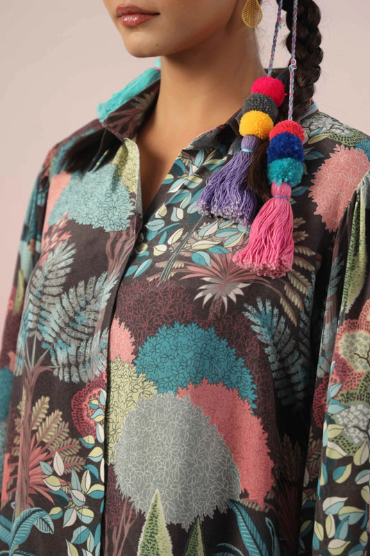 Printed Short Top with light machine emb. On Collar