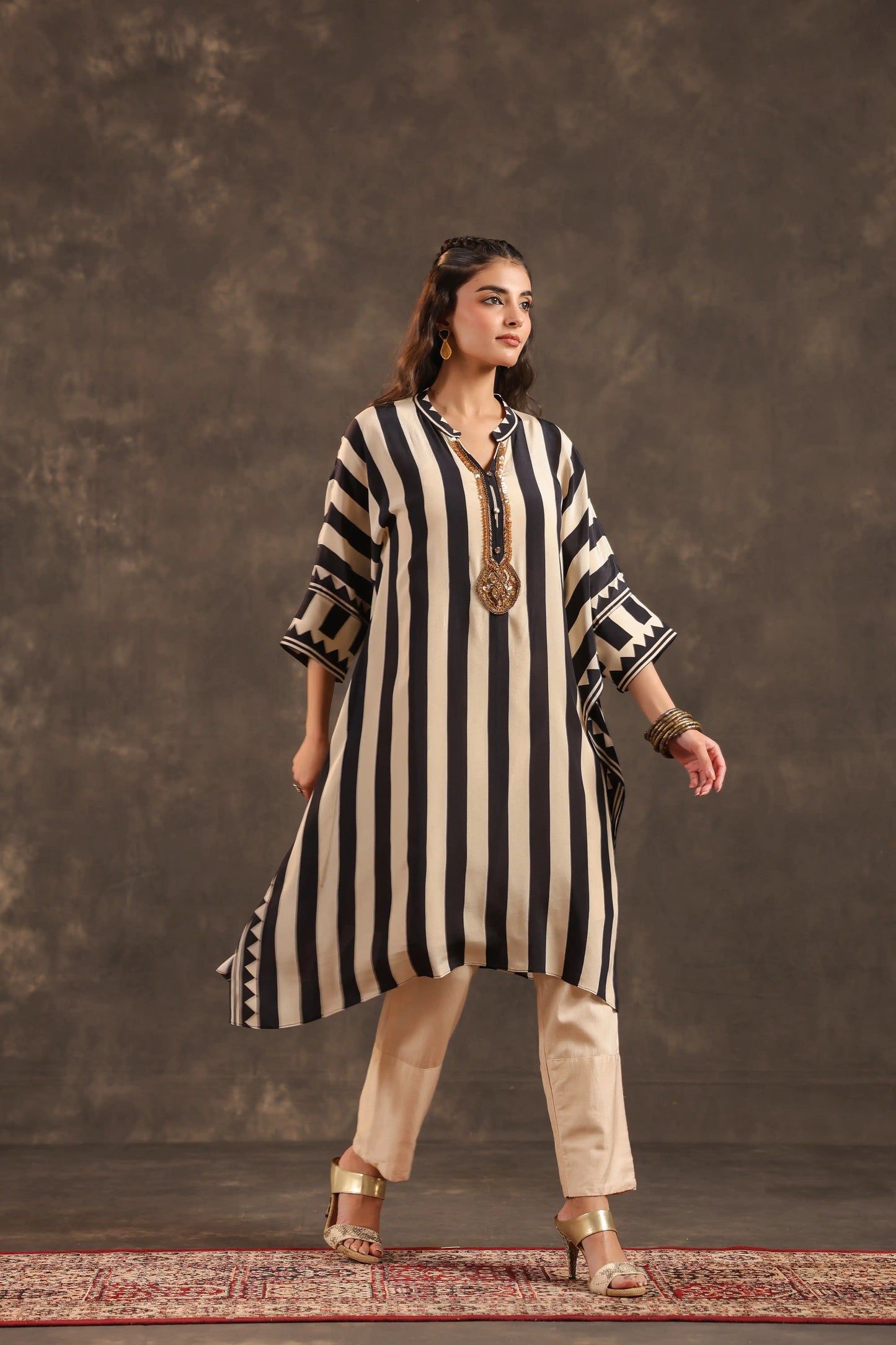 Black & White Stripes Kaftan