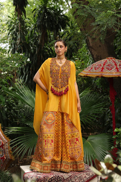 Ethnic Divider Pant with Heacy work Jacket (3 piece)
