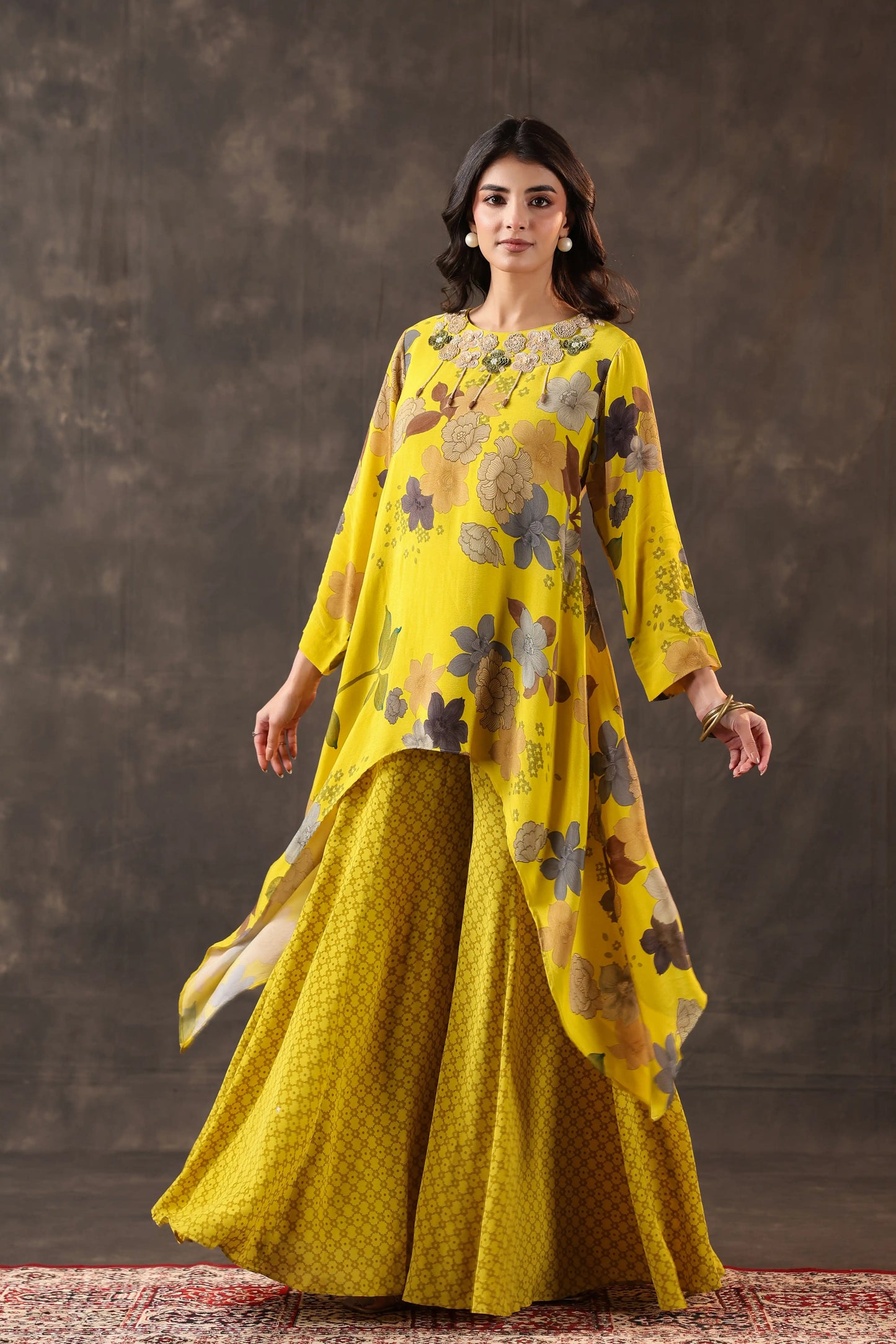 Printed Flayered Top with Flayered Pant