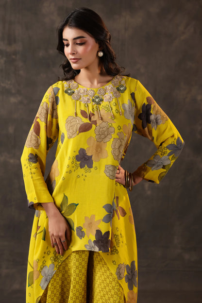 Printed Flayered Top with Flayered Pant