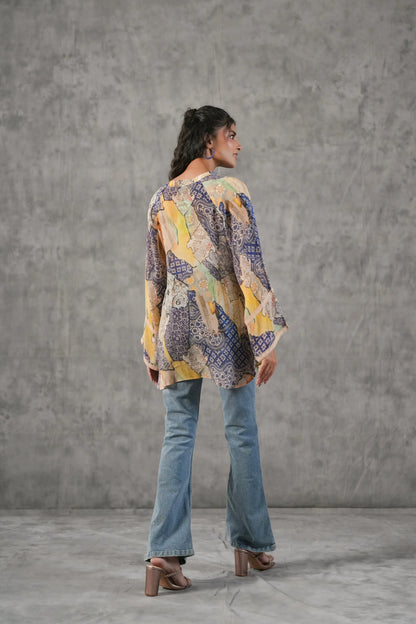 Printed Short Top with lace