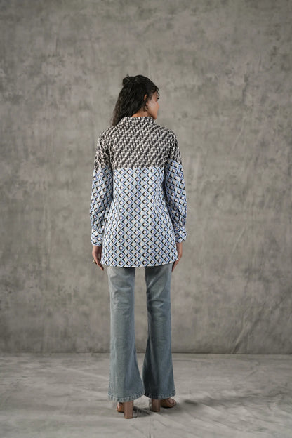 Printed Short Top with applique flower highlighted