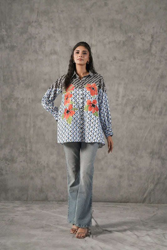 Printed Short Top with applique flower highlighted