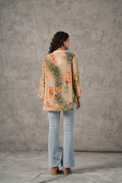Printed Short Top with lace