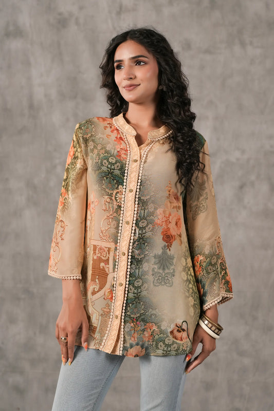 Printed Short Top with lace