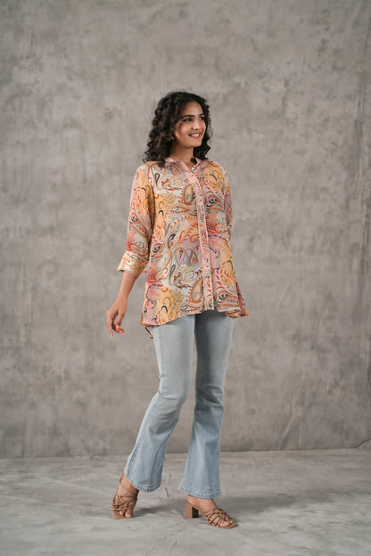 Printed Short Top with lace
