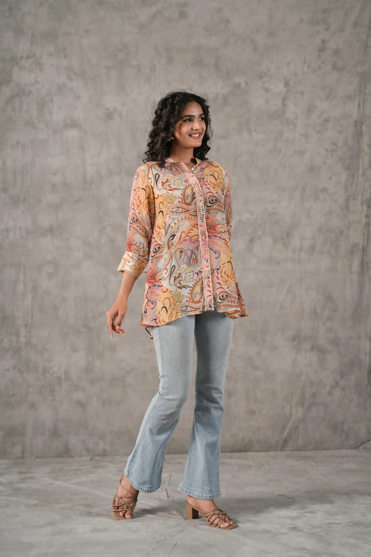 Printed Short Top with lace
