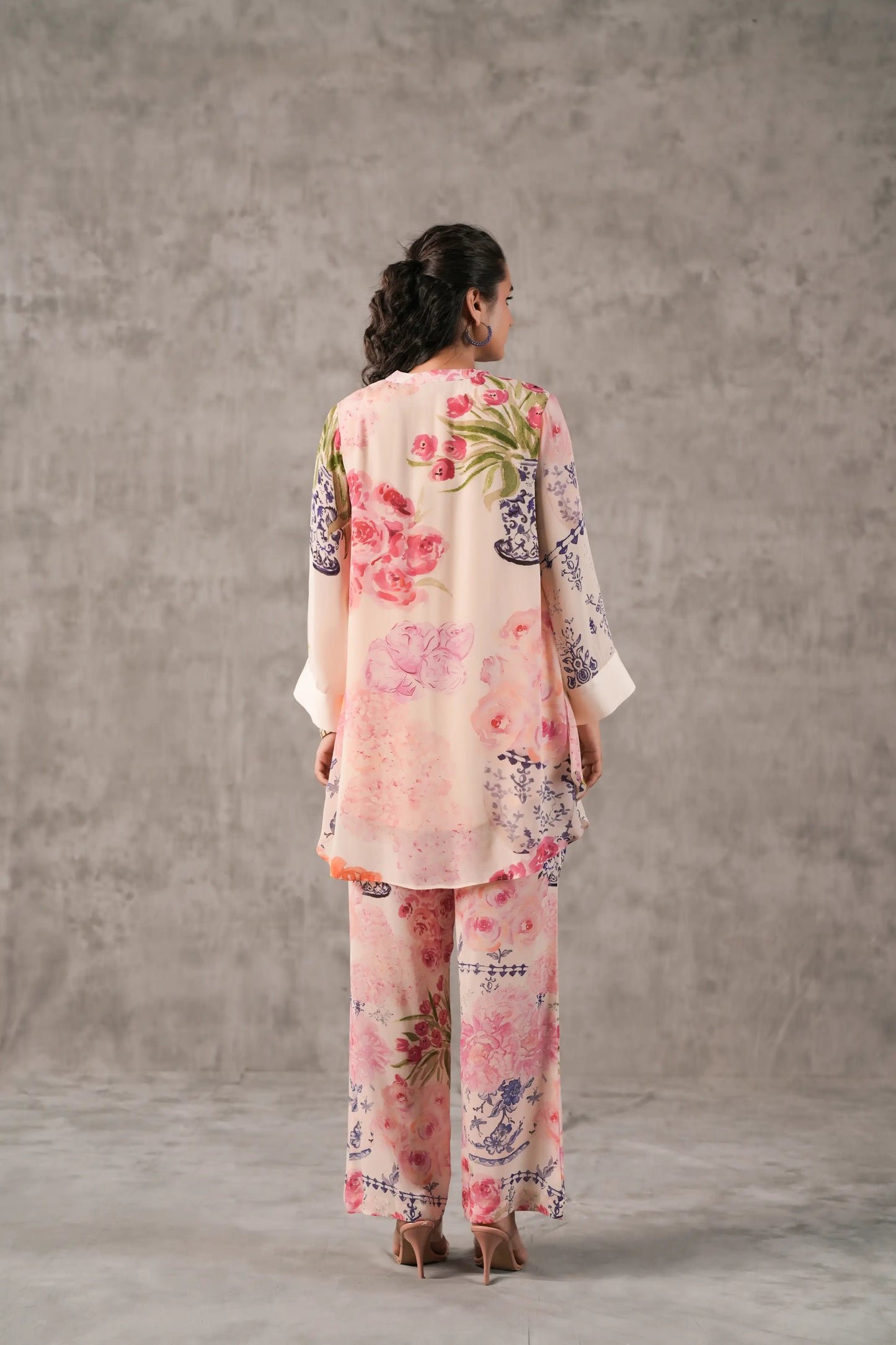 Floral Printed Straight Kurti with Pant