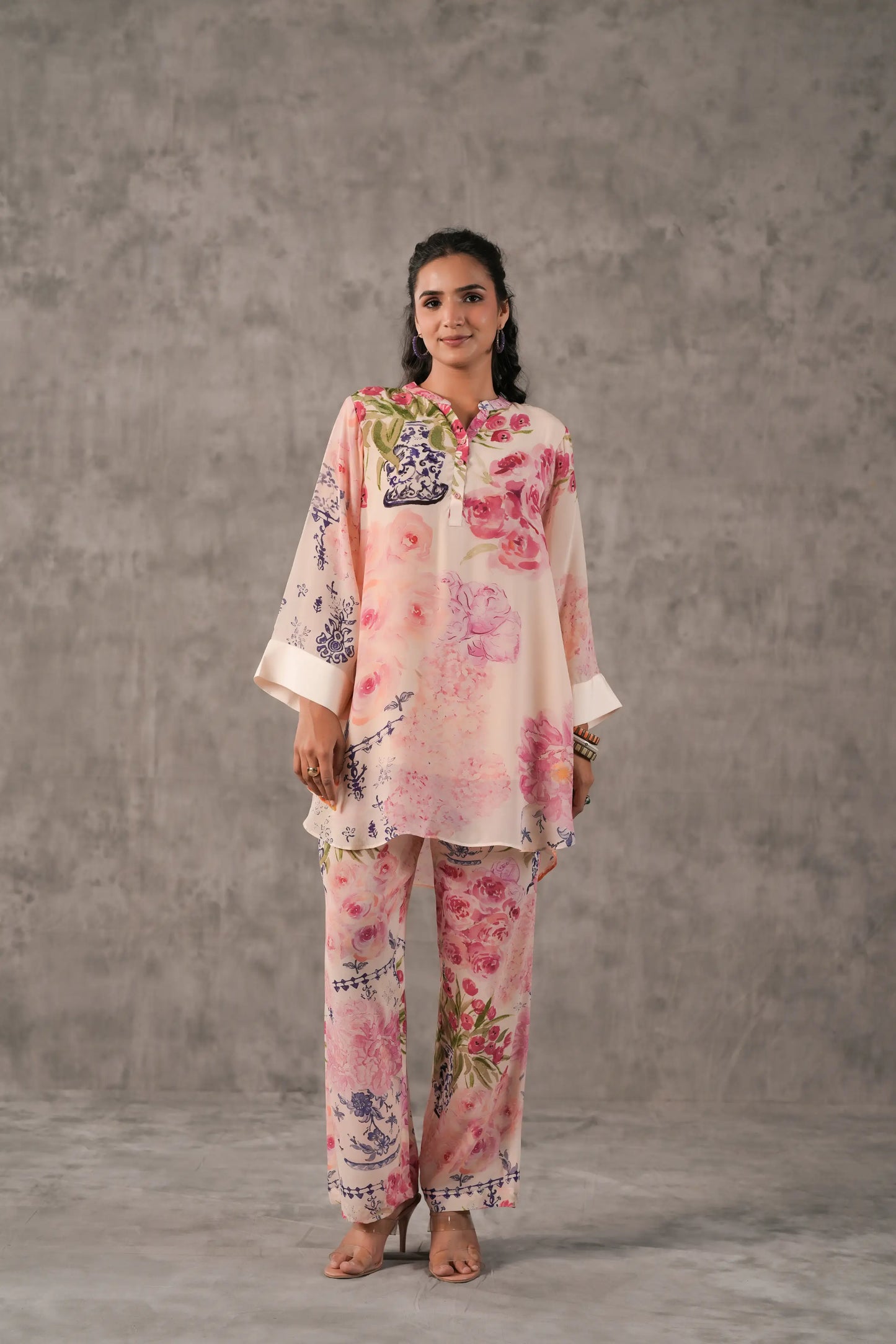 Floral Printed Straight Kurti with Pant
