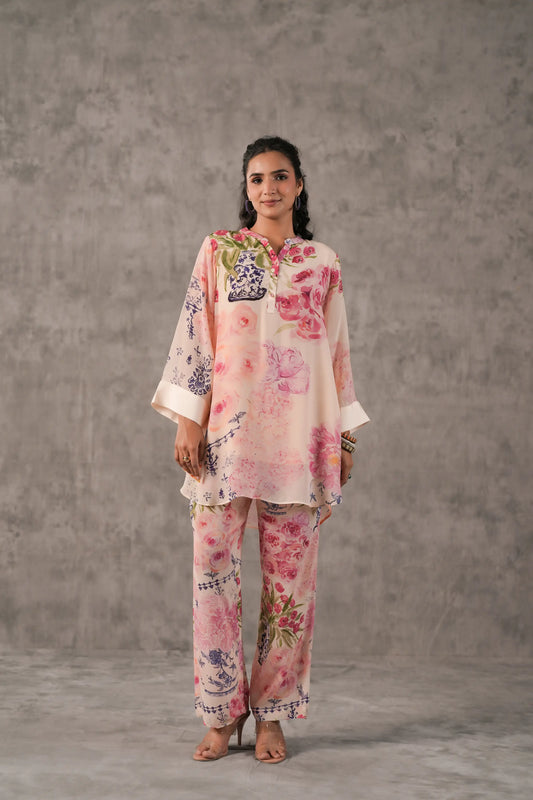 Floral Printed Straight Kurti with Pant