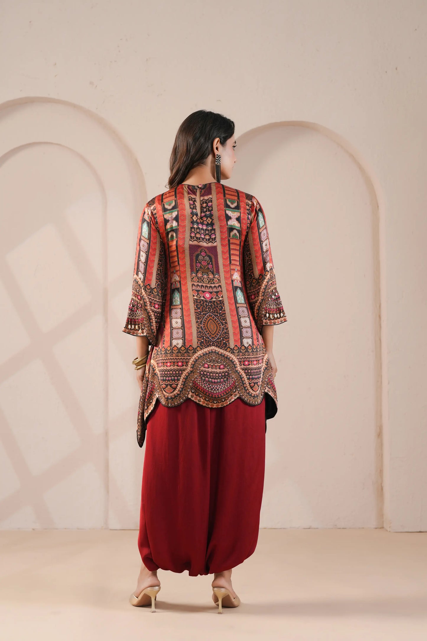 Printed Embroidered Scalloped Hem Line Kurta with Harem Pants