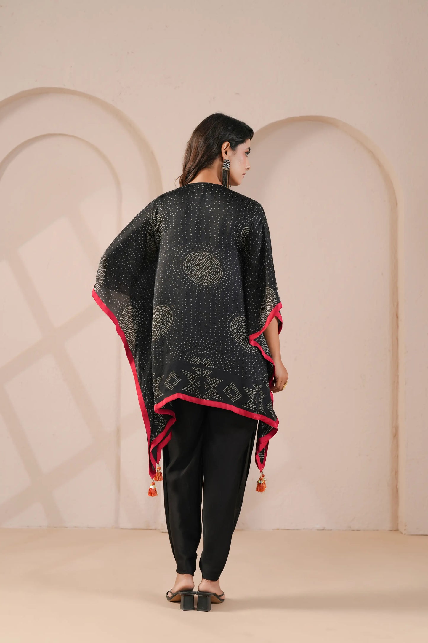 Kaftan with Emroidered neck line with Tulip Pants