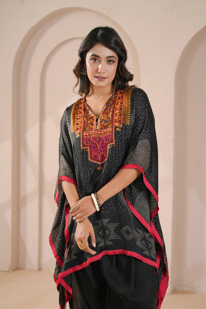 Kaftan with Emroidered neck line with Tulip Pants