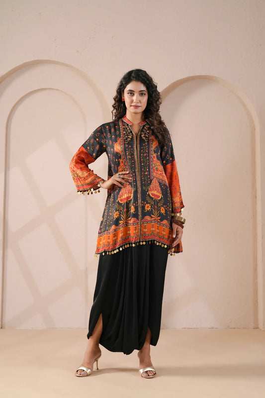 Hand Embroidered Ethnic Kurta with eye catching hemline, paired with harem pant