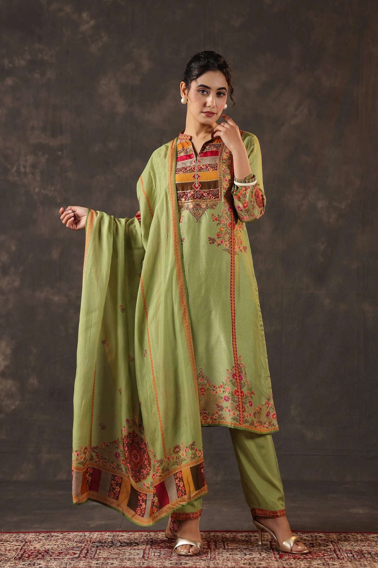 Traditional Suit Set