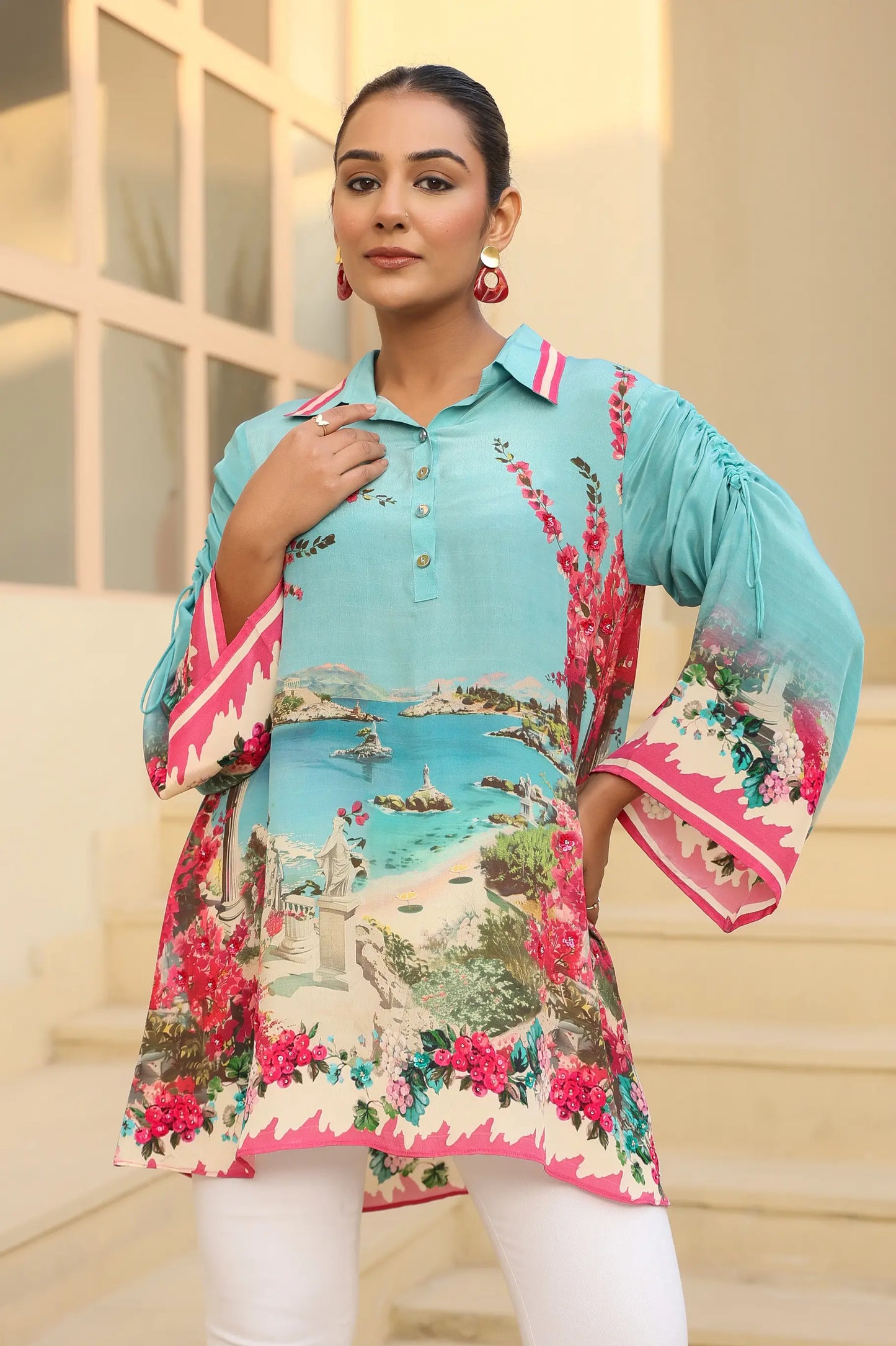 Printed Short Top with light Embellish