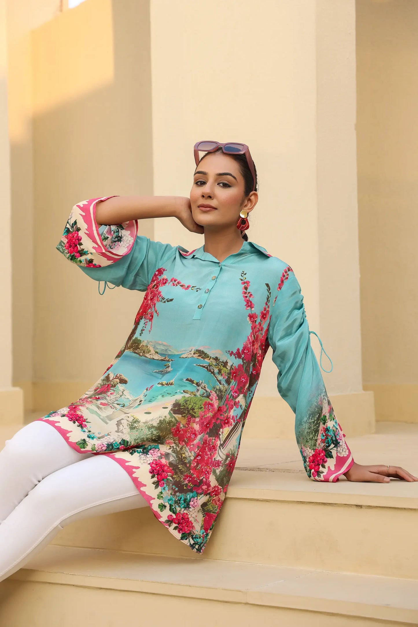 Printed Short Top with light Embellish