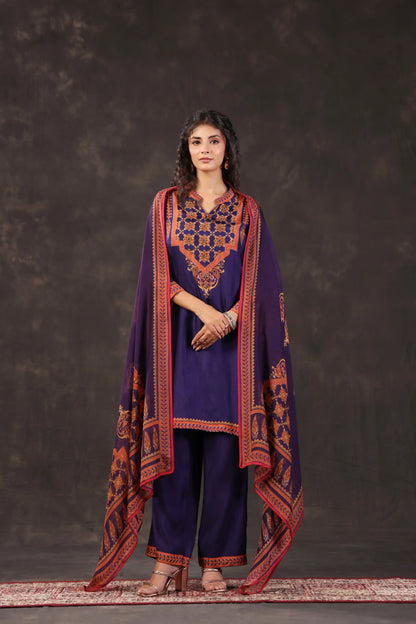 Three Piece Ethnic Kurti with highlight