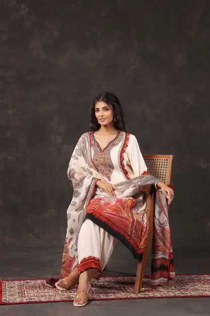 Three Piece Ethnic Kurti with highlight