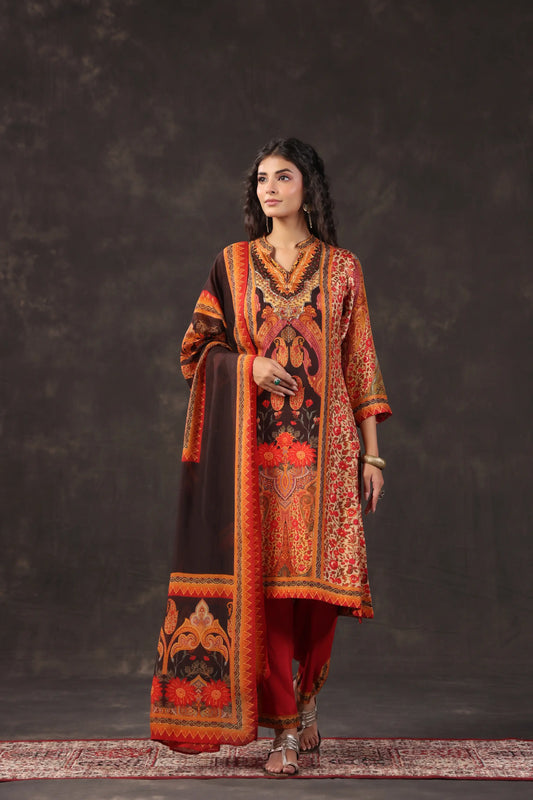Three Piece Ethnic Kurti with highlight