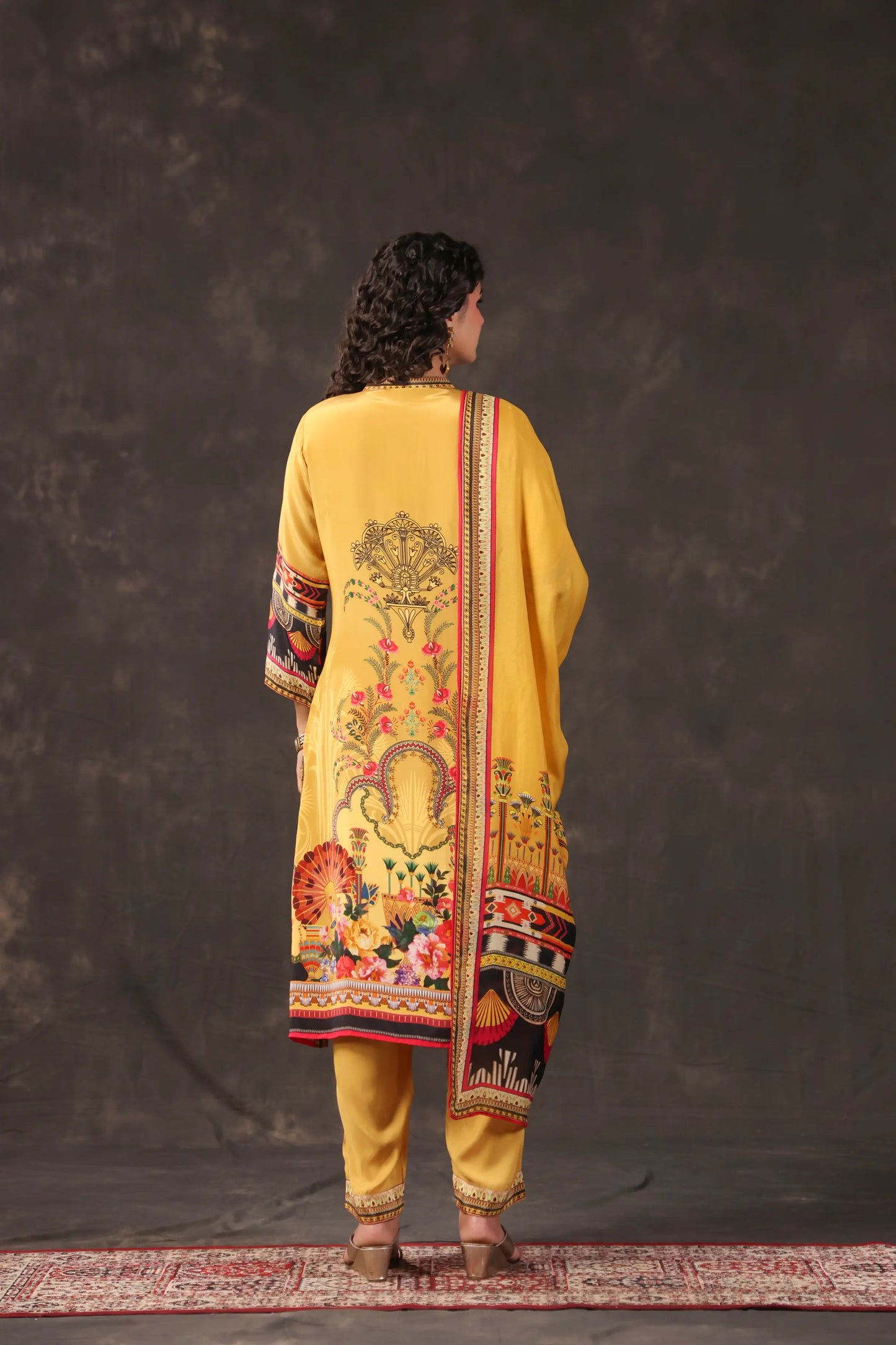 Three Piece Ethnic Kurti with highlight