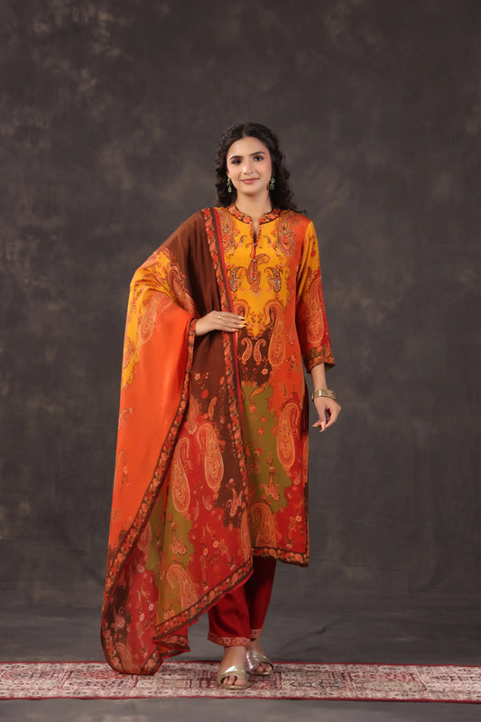 Three Piece Ethnic Kurti with highlight