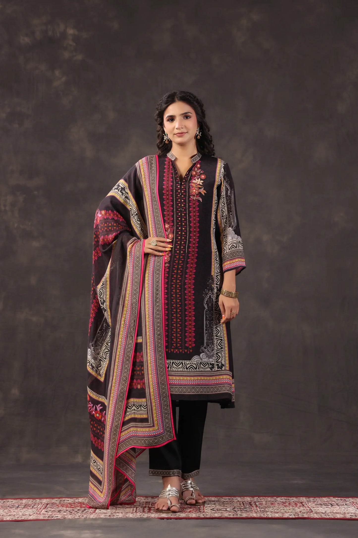 Three Piece Ethnic Kurti with highlight
