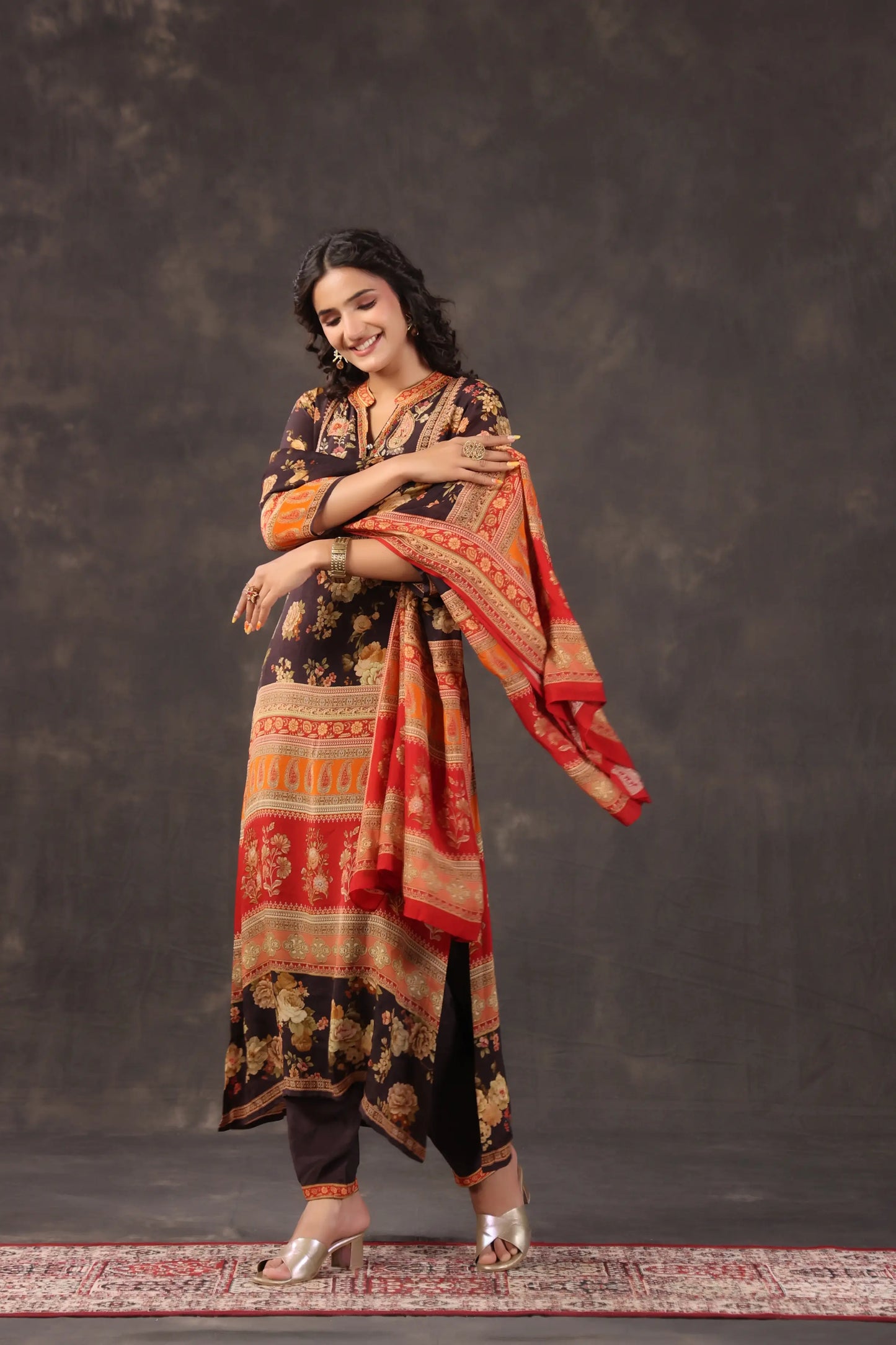 Three Piece Ethnic Kurti with highlight