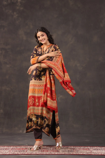 Three Piece Ethnic Kurti with highlight