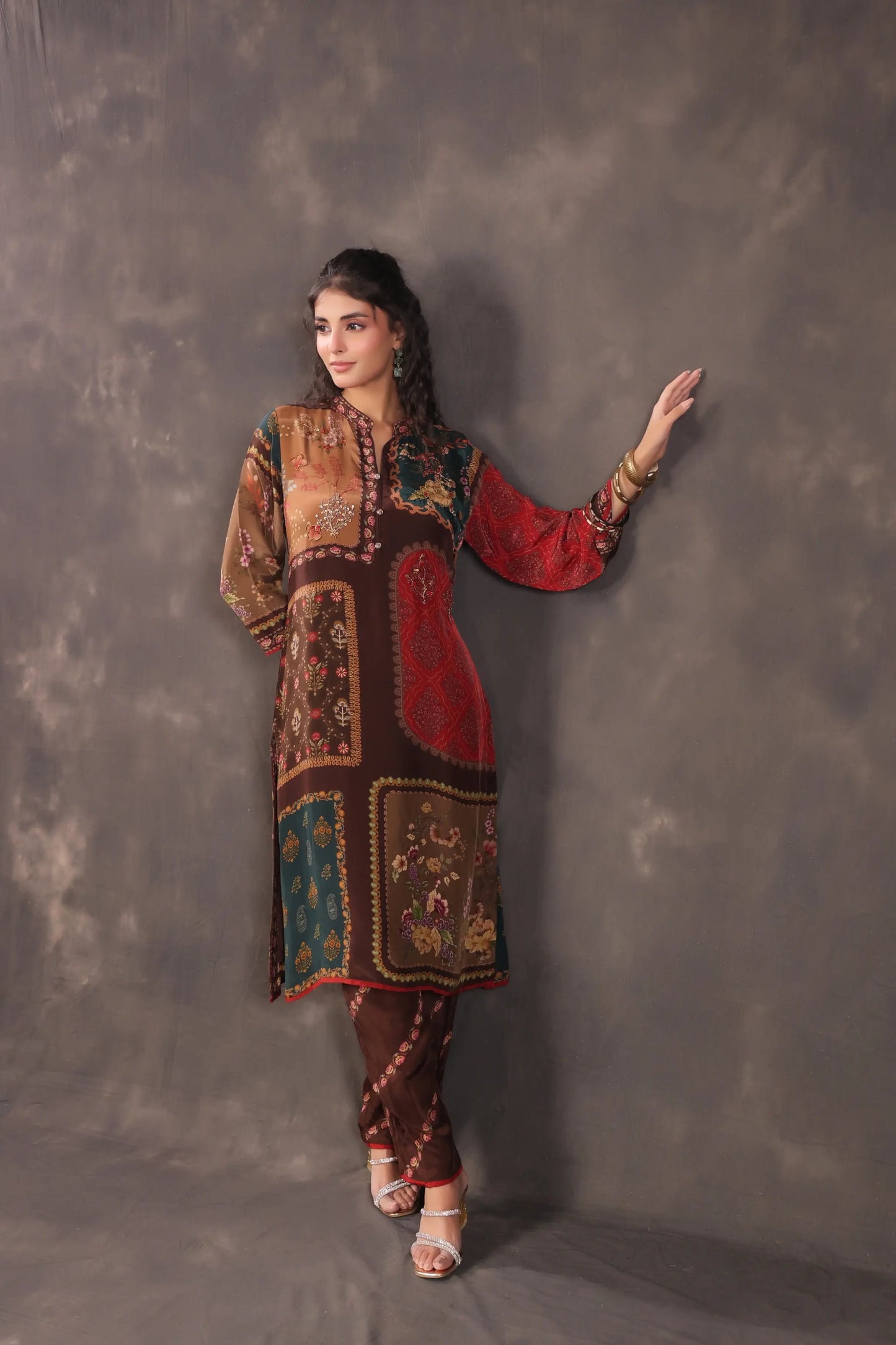 Embellished Printed Straight Kurti with Pant