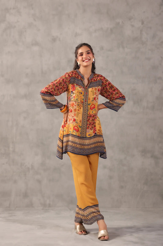 embellished aline top with straight pants. The ethnic Co-ords.