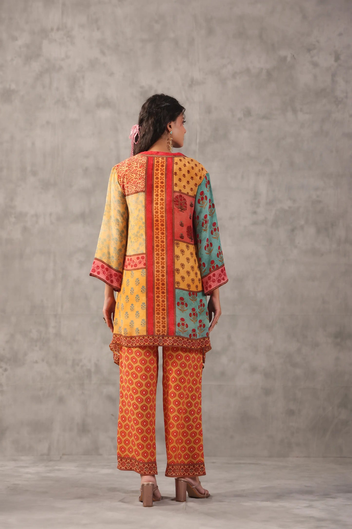 embellished aline top with straight pants. The ethnic Co-ords.