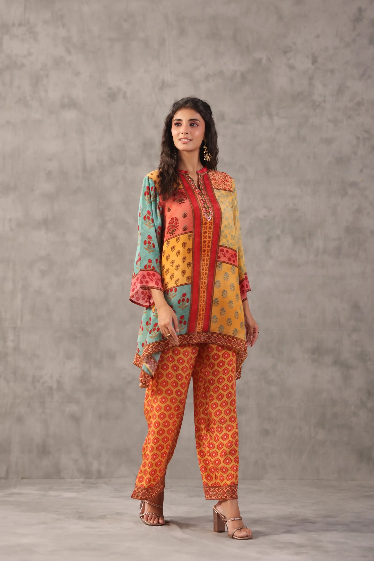 embellished aline top with straight pants. The ethnic Co-ords.