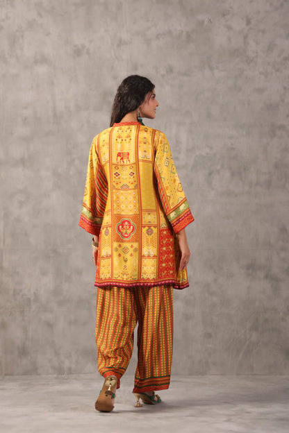 Embellished Printed Straight Kurti with Pant