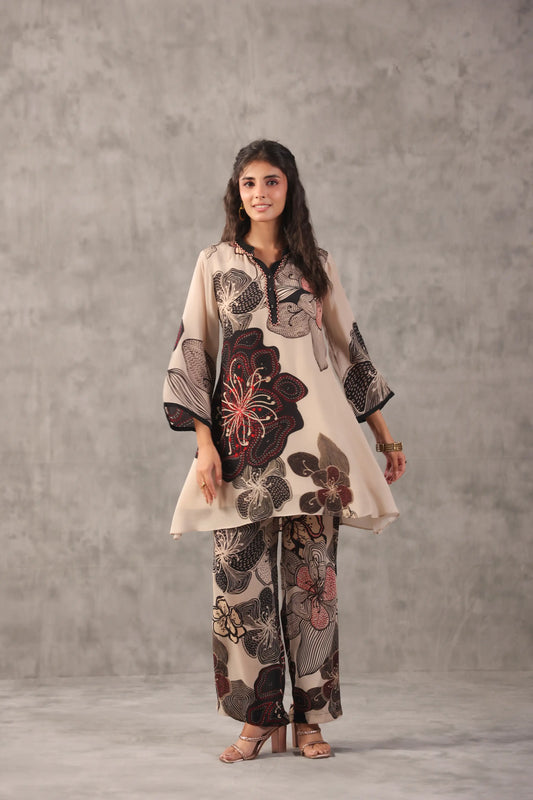embellished aline top with straight pants. The perfect Co-ords.
