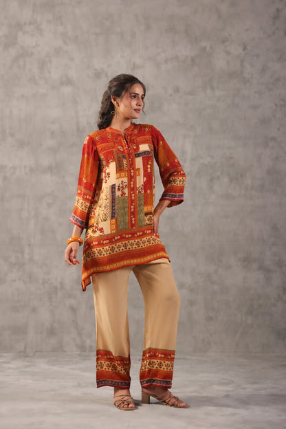 embellished aline top with straight pants. The ethnic Co-ords.