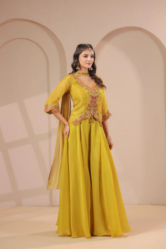 Scallop emboidered top with drape dupatta & skirt palazzo