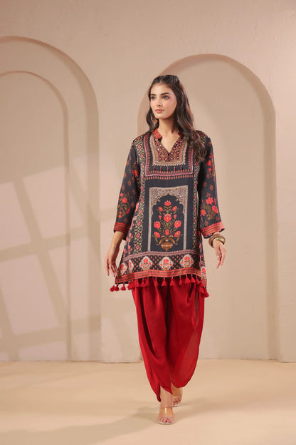 Hand Embroidered Kurta with tulip Pants