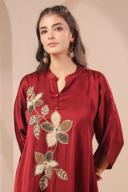 Hand emboidered hi-lo kurti with dhoti pants