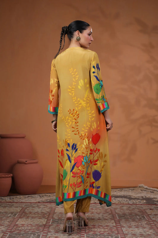 Floral Print Straight Kurti with Pant